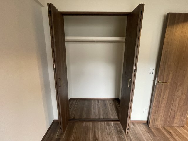 ソルシェール須磨北の収納