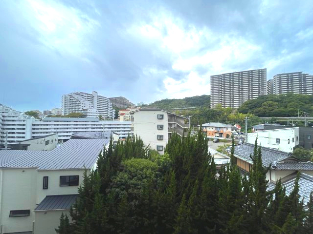 ソルシェール須磨北のバルコニー