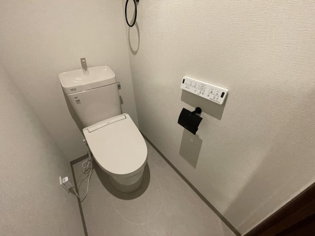 ソルシェール須磨北のトイレ