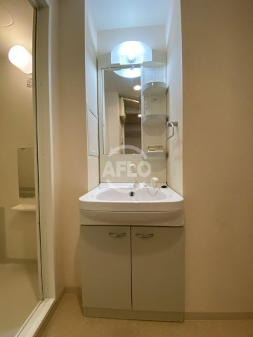 ラグゼ江戸堀の洗面所|ラグゼ江戸堀　独立洗面台