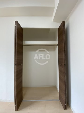 ラグゼ江戸堀の収納|ラグゼ江戸堀　クロゼット