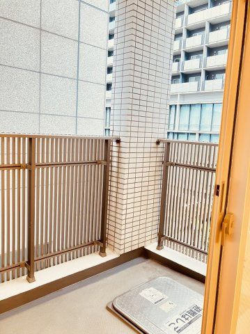 プライムアーバン四谷外苑東のバルコニー|※603号室　クリーニング後撮影