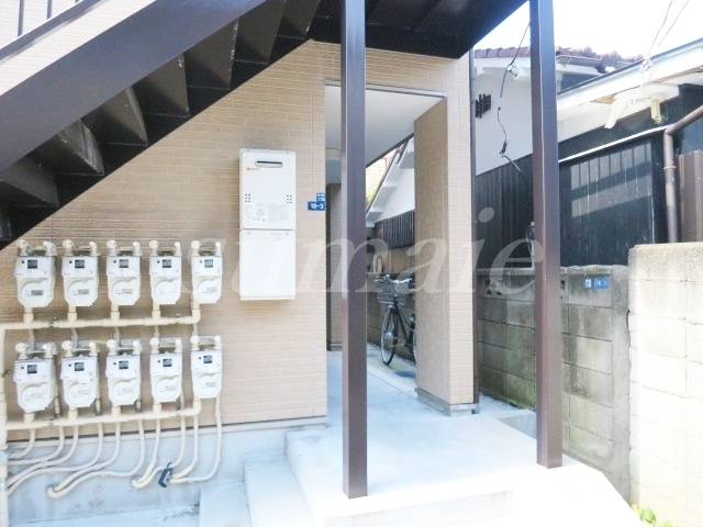 ロイヤル中十条Ⅱのエントランス|エントランスです☆