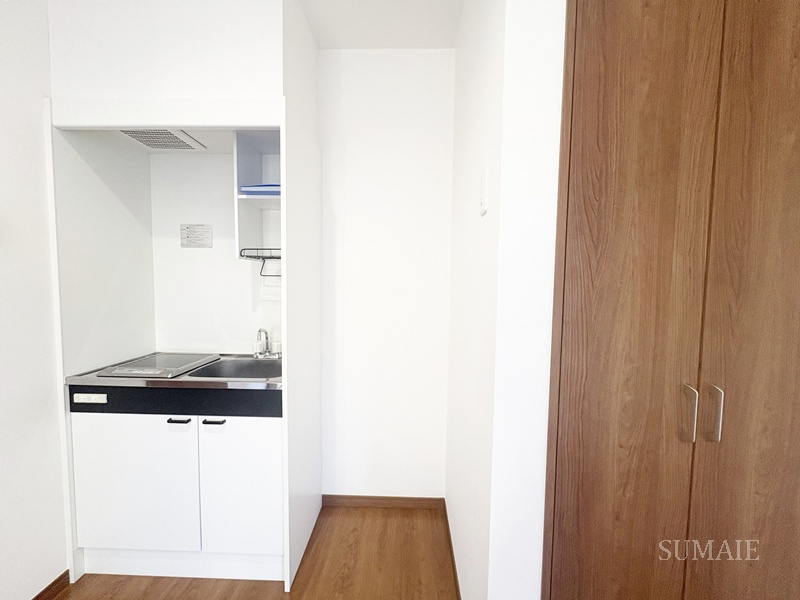 ロイヤル中十条Ⅱのキッチン|冷蔵庫置き場です☆