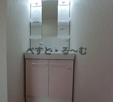 レグルス新明の独立洗面台