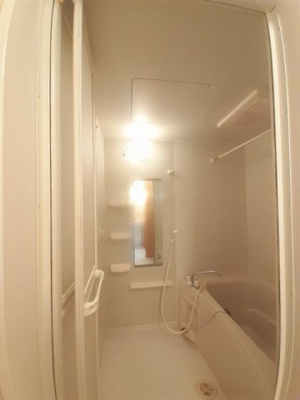 【浴室】 | グラースアンジュⅡ | ゆったり過ごせるお風呂です