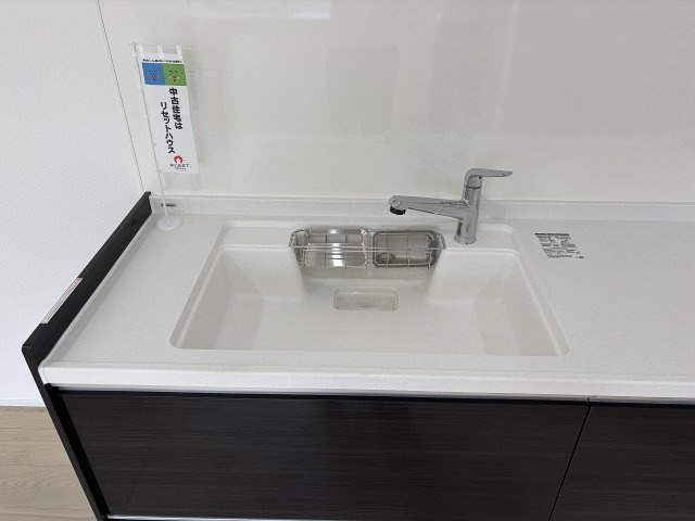 松本市並柳四丁目　中古住宅のキッチン