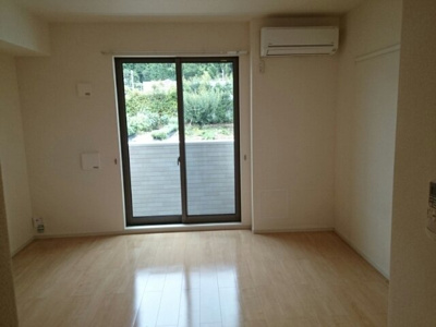 【居間・リビング】 | ベルデ | 過ごしやすい室内です