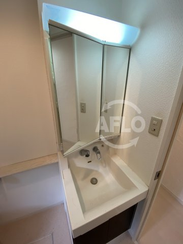 88松ヶ枝ウイングの洗面所|88松ヶ枝ウイング　独立洗面化粧台