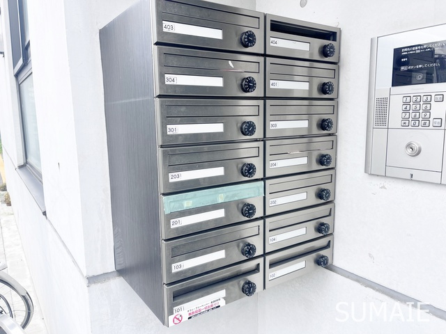 ＣＯＣＯＣＵＢＥＡＫＡＢＡＮＥのその他共用部分|集合ポストです☆