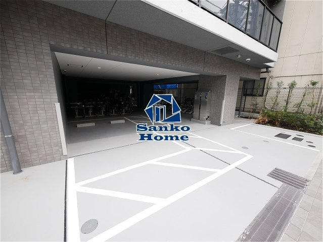 シーフォルム三ノ輪の駐車場