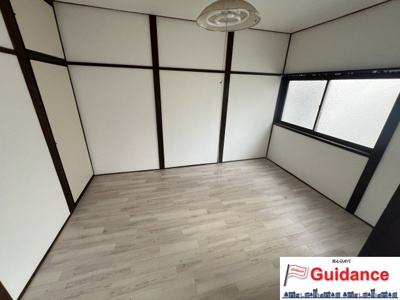 【洋室】 | 橿原市中曽司町貸家