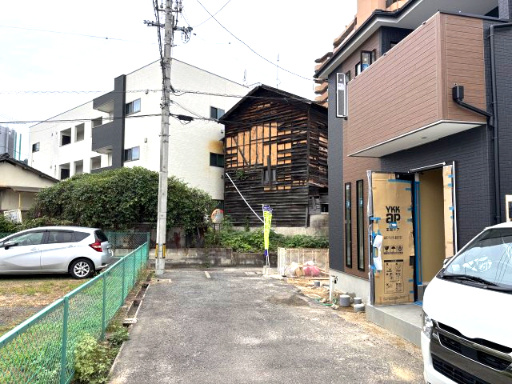 安芸区船越南4丁目の前面道路含む現地写真