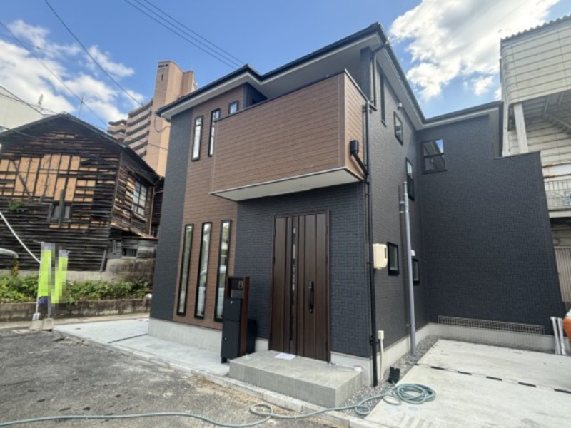 安芸区船越南4丁目の外観