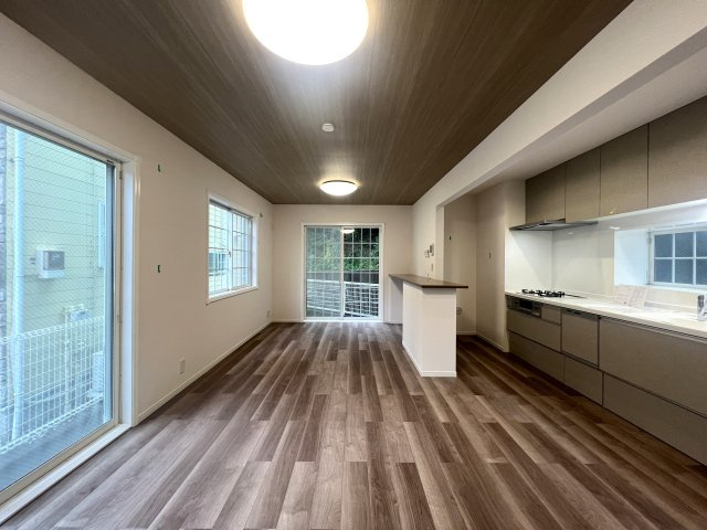 eyeにもniceなGreen's  house◎保土ヶ谷区常盤台中古戸建の居間・リビング|ゆったり過ごせる居間です