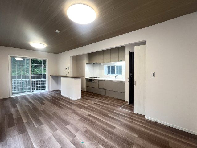 eyeにもniceなGreen's  house◎保土ヶ谷区常盤台中古戸建の居間・リビング|居間です