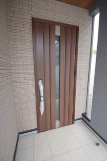 【玄関】 | 【仲介手数料無料！！】稲城市平尾2丁目　新築戸建て（全13棟）5号棟　4680万円