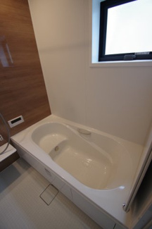 【浴室】 | 【仲介手数料無料！！】稲城市平尾2丁目　新築戸建て（全13棟）5号棟　4680万円