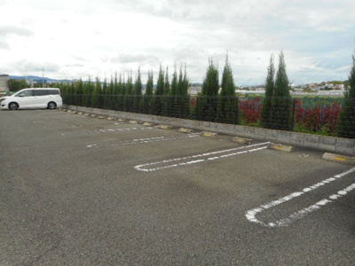 【駐車場】 | ヴァンクール貴志川Ⅱ | 駐車場があります