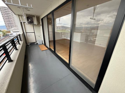 【その他】 | モア・フレーブ | ベランダ