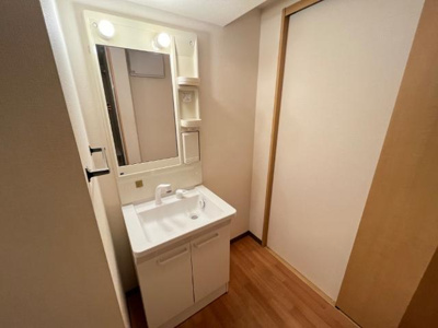 【洗面所】 | モア・フレーブ | 洗髪洗面化粧台