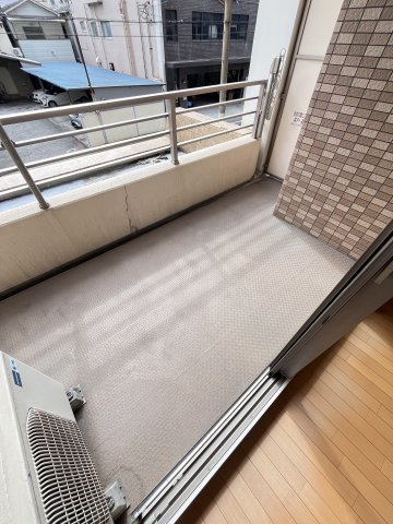 大阪市都島区都島北通１丁目の賃貸マンションのバルコニー