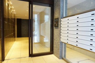 【ロビー】 | ISSEI Residence 神樂坂