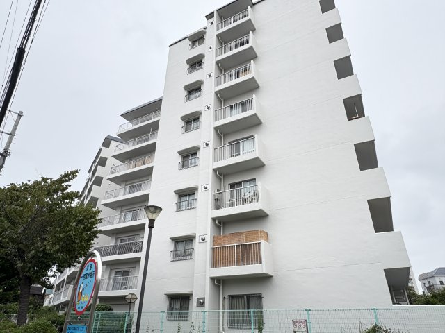 日商岩井竹ノ塚マンションの外観