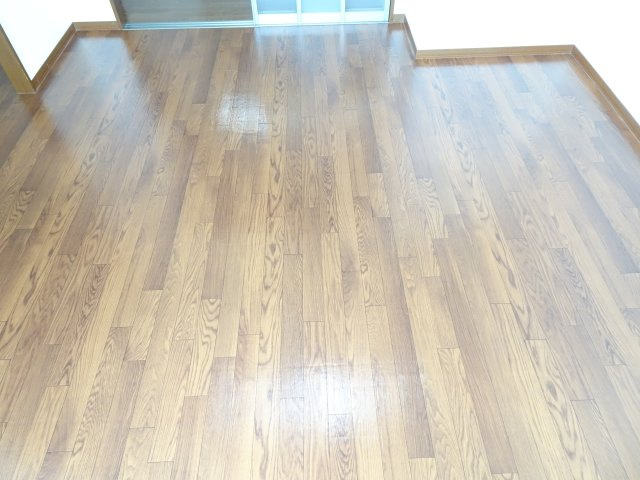 ピーチピットBの洋室