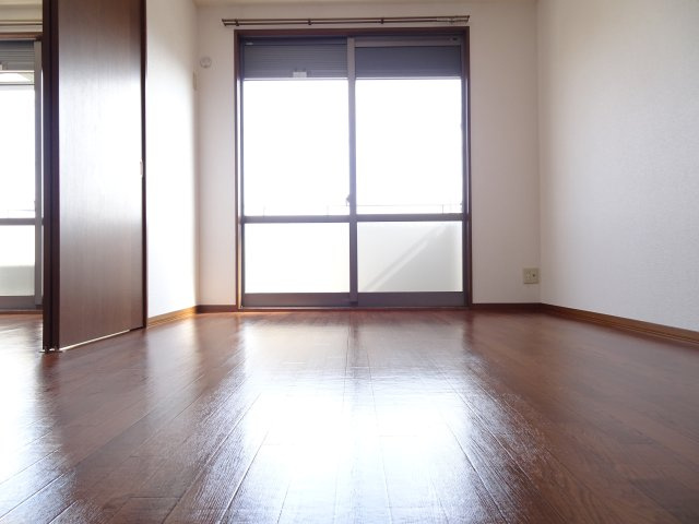 ピーチピットBの洋室