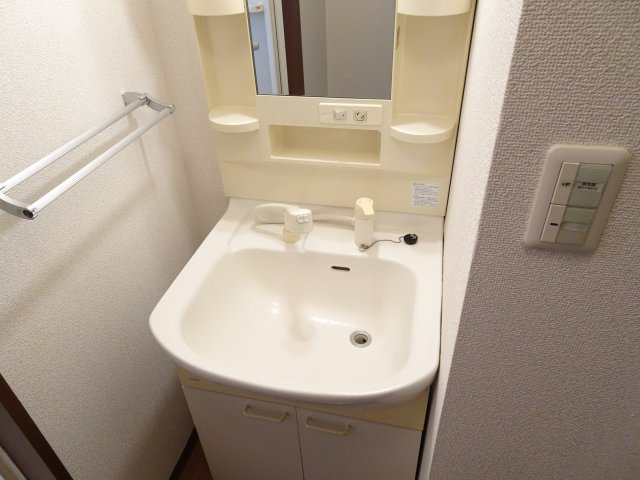 ピーチピットBの独立洗面台