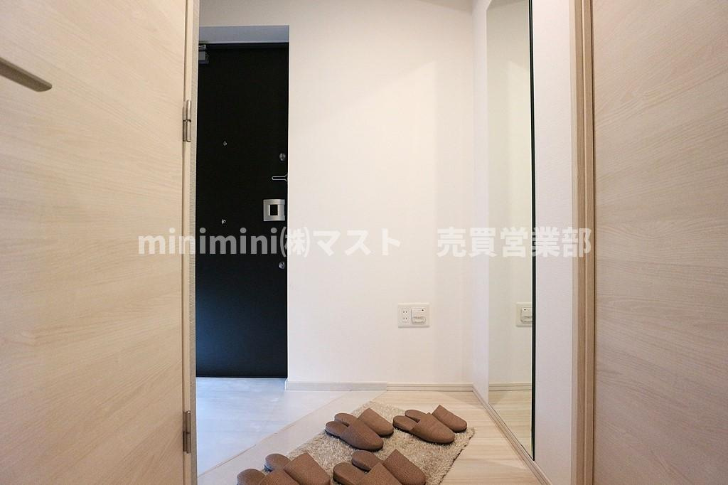 ラシュレ天満橋の玄関