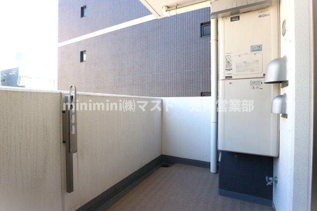 ラシュレ天満橋のバルコニー