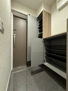 【玄関】スターアーク呉中央爽風邸 