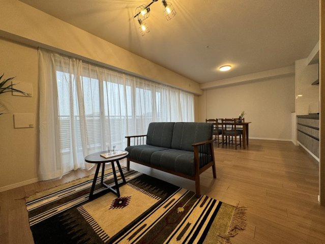 【居間・リビング】スターアーク呉中央爽風邸 