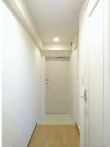 ライオンズマンション太子堂第２　リノベーション　浴室乾燥　南向き　の玄関