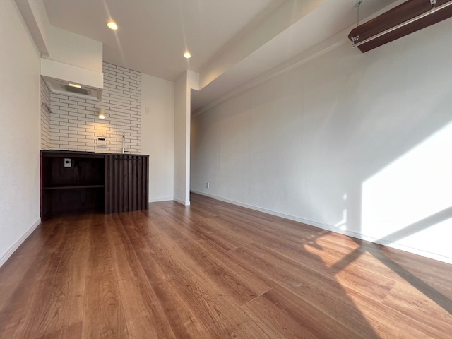 ライオンズマンション太子堂第２　リノベーション　浴室乾燥　南向き　の内装