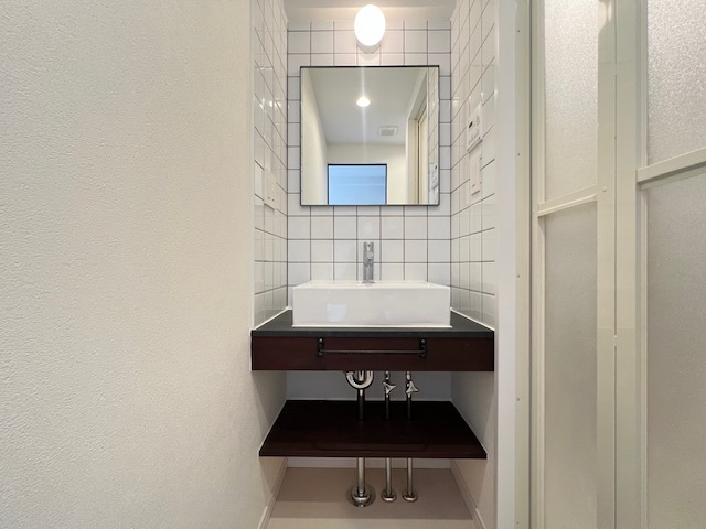 ライオンズマンション太子堂第２　リノベーション　浴室乾燥　南向き　の洗面所