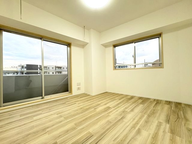 ＥＸＹ久米川の洋室