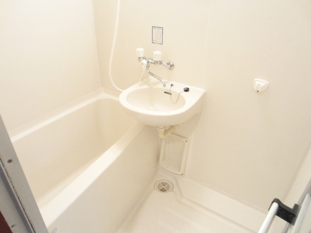 王子北ウイングの浴室|お手入れ簡単2点ユニットです