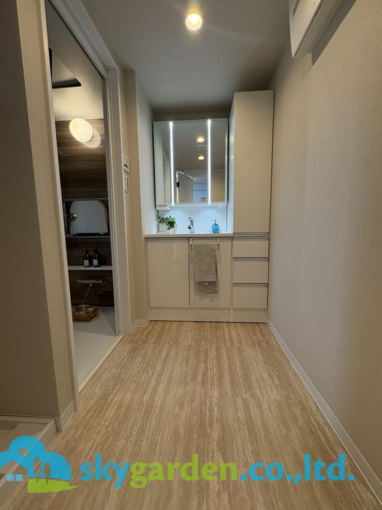 ココタウンヒルトップマリーナの独立洗面台