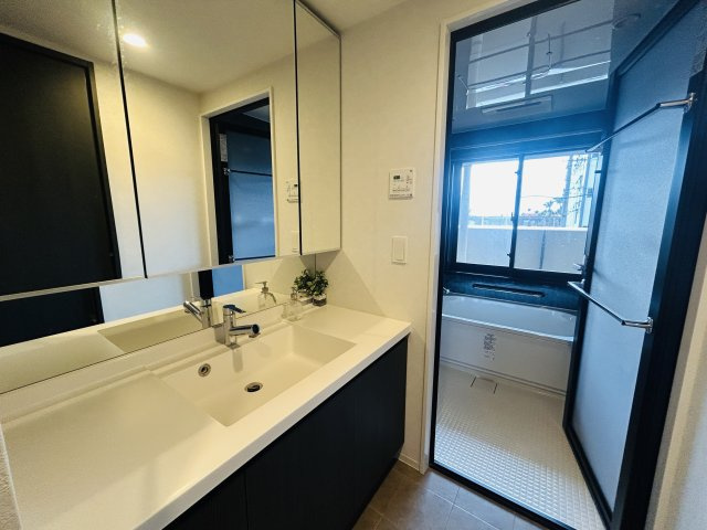 中頭郡北谷町北谷２丁目の中古マンションのその他