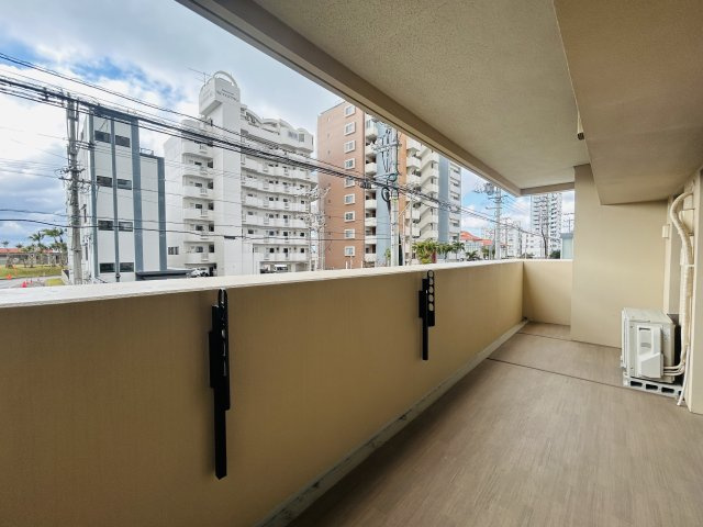 中頭郡北谷町北谷２丁目の中古マンションのバルコニー