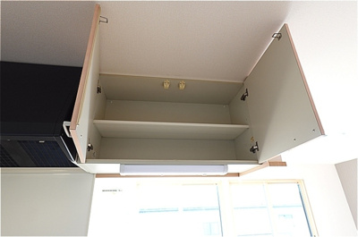 【キッチン】 | アルテール･ヒルズ Ｂ | キッチン上部収納棚