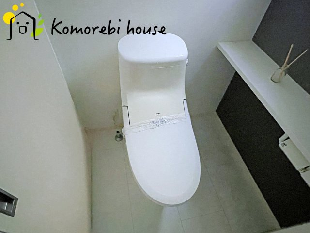 鴻巣市榎戸1丁目　中古一戸建てのトイレ|コンパクトで使いやすいトイレです
