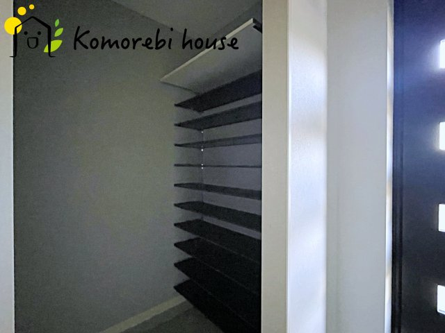 鴻巣市榎戸1丁目　中古一戸建ての収納|たっぷりとした収納スペースです