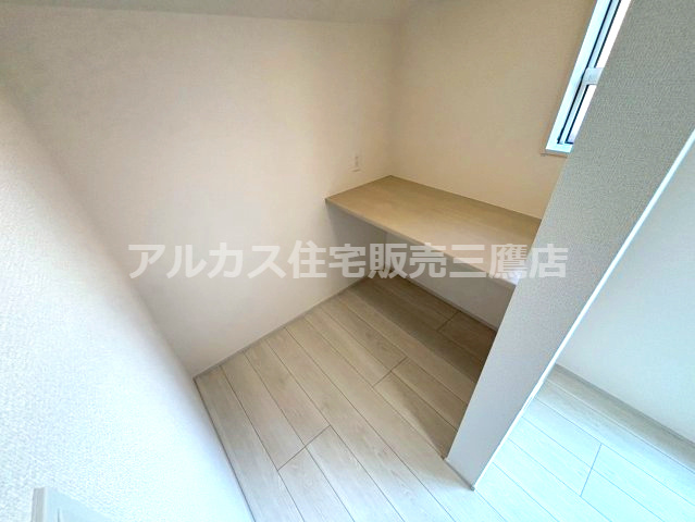 調布市深大寺東町６丁目 京王線 調布駅  新築戸建の洋室