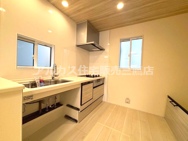 調布市深大寺東町６丁目 京王線 調布駅  新築戸建のキッチン