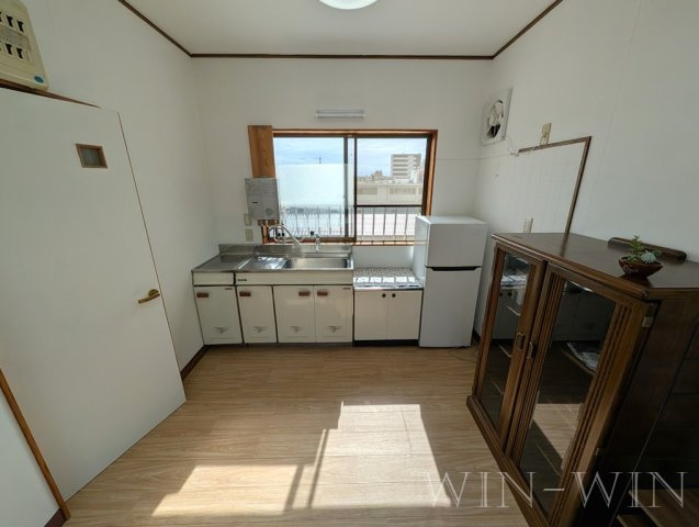 アルプスビルのキッチン