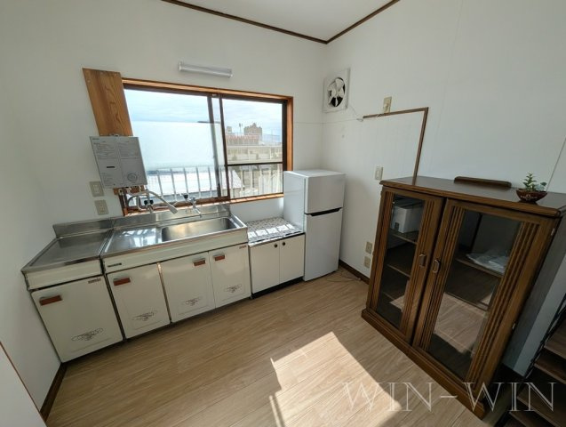 アルプスビルのキッチン